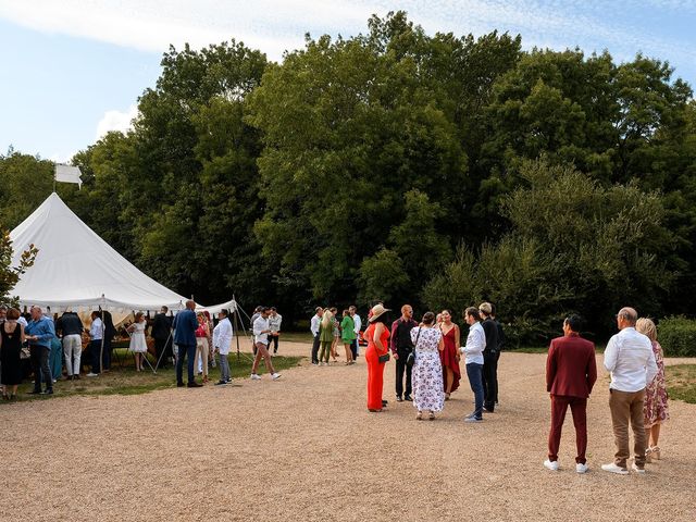 Le mariage de Hadi et Aurélie à Choué, Loir-et-Cher 76