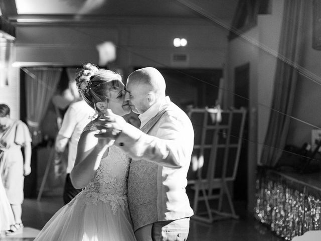 Le mariage de Fred et Audrey à Voujeaucourt, Doubs 21