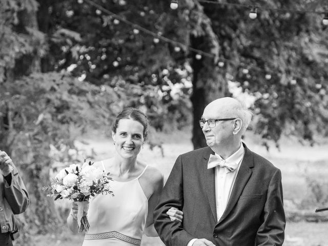Le mariage de Alexandre et Emilie à Nivillac, Morbihan 16