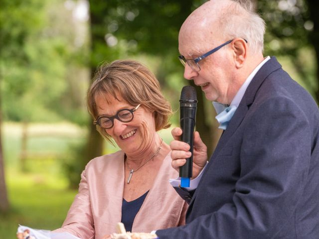 Le mariage de Alexandre et Emilie à Nivillac, Morbihan 28