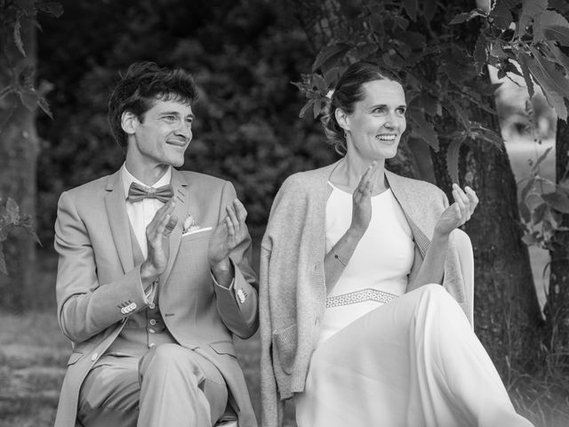 Le mariage de Alexandre et Emilie à Nivillac, Morbihan 37