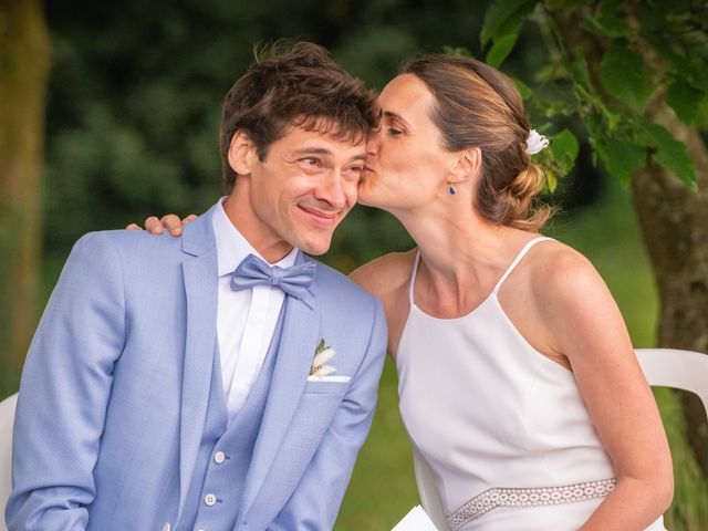 Le mariage de Alexandre et Emilie à Nivillac, Morbihan 48