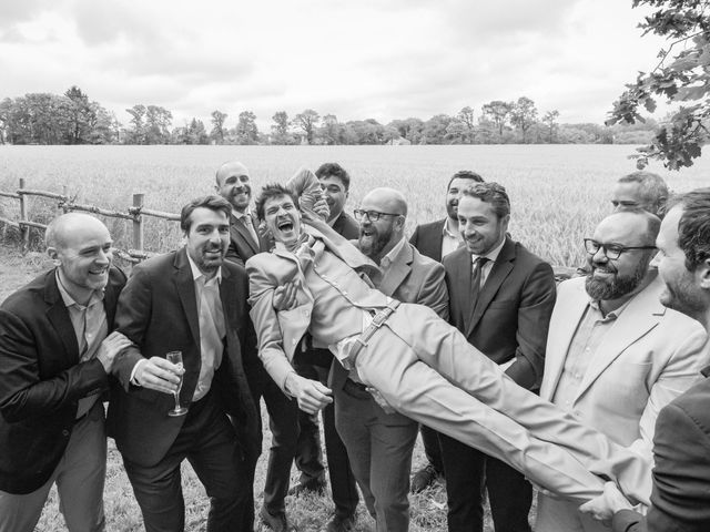 Le mariage de Alexandre et Emilie à Nivillac, Morbihan 61