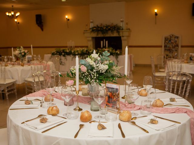Le mariage de Guillaume et Samantha à Saint-Valérien, Yonne 40