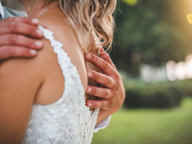 Le mariage de Anthony et Audrey à Saint-Savinien, Charente Maritime 31