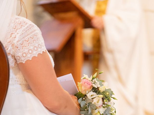 Le mariage de Aurélien et Julie à Saint-Antoine-du-Rocher, Indre-et-Loire 5