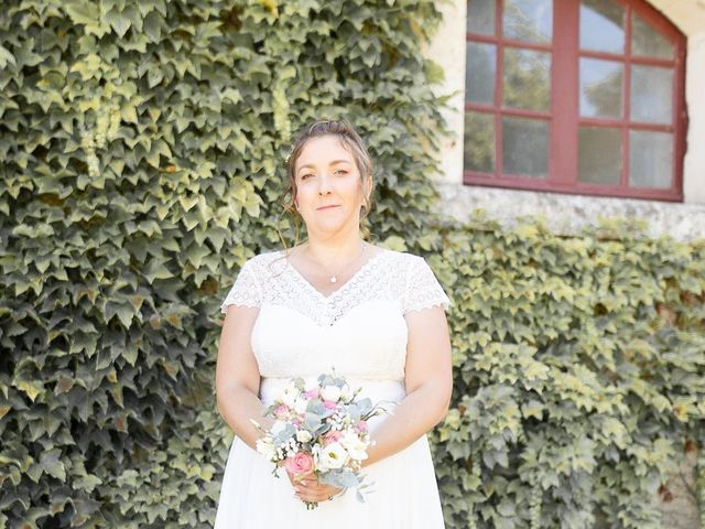 Le mariage de Aurélien et Julie à Saint-Antoine-du-Rocher, Indre-et-Loire 9