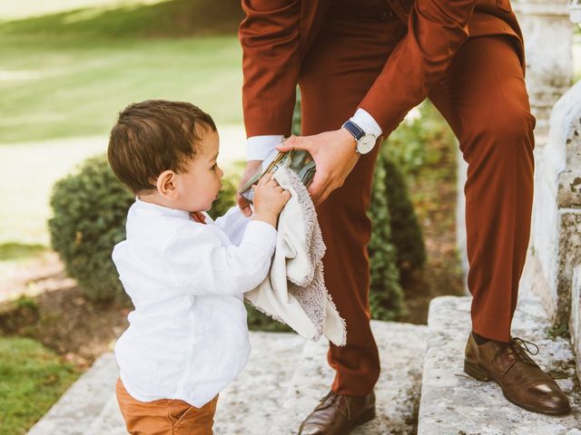 Le mariage de Abdenour et Claire à Crazannes, Charente Maritime 33