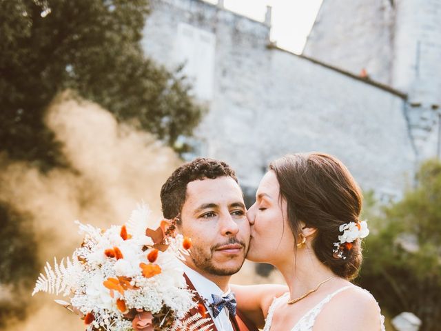 Le mariage de Abdenour et Claire à Crazannes, Charente Maritime 42