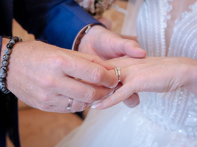 Le mariage de Sébastien et Fanny à Évreux, Eure 36