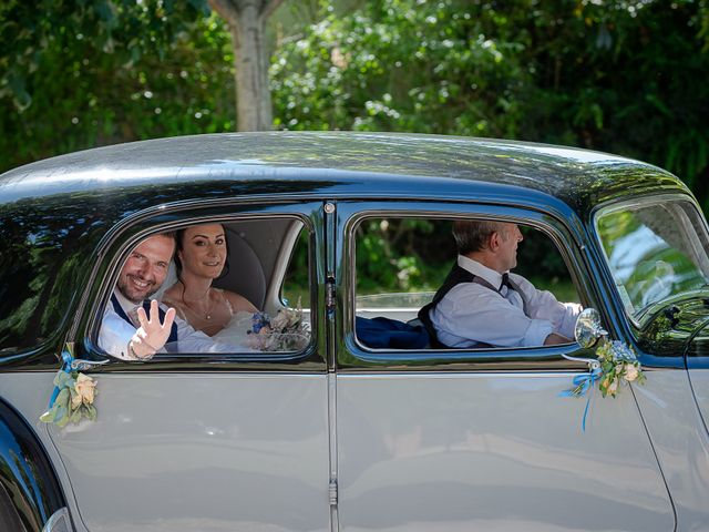 Le mariage de Sébastien et Fanny à Évreux, Eure 51