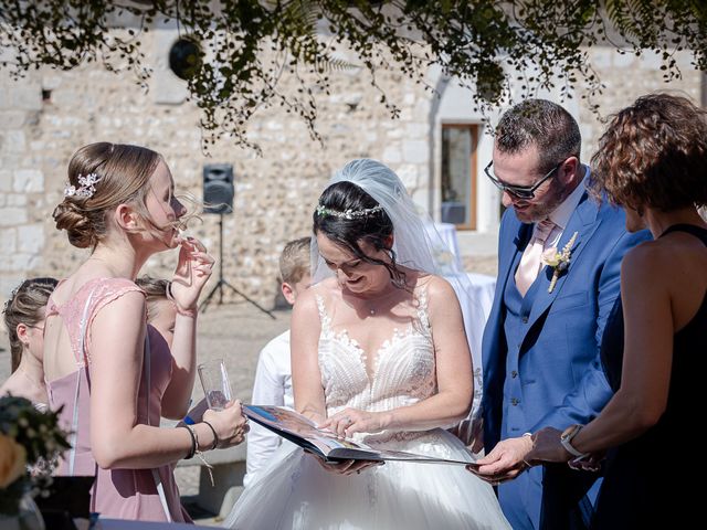 Le mariage de Sébastien et Fanny à Évreux, Eure 60