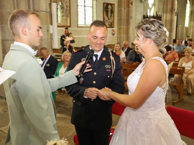 Le mariage de Romain et Laurine à Plouescat, Finistère 9