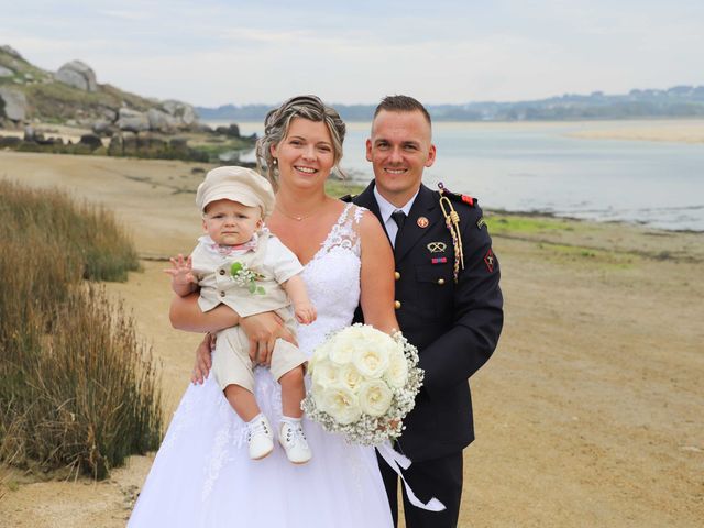 Le mariage de Romain et Laurine à Plouescat, Finistère 19