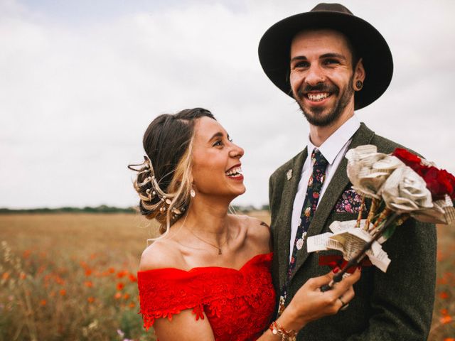 Le mariage de Lhéo et Sarah à Saint-Gilles, Gard 44