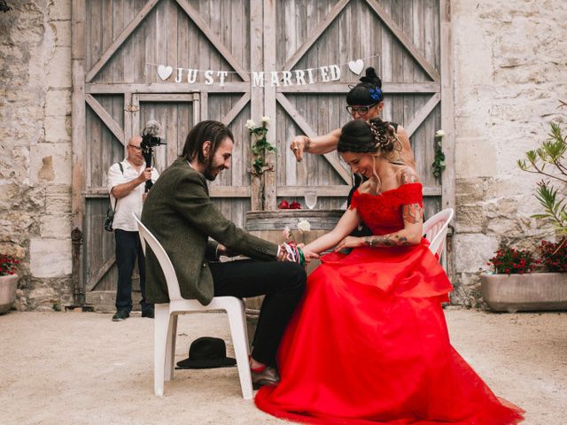 Le mariage de Lhéo et Sarah à Saint-Gilles, Gard 89