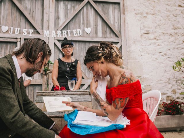 Le mariage de Lhéo et Sarah à Saint-Gilles, Gard 99