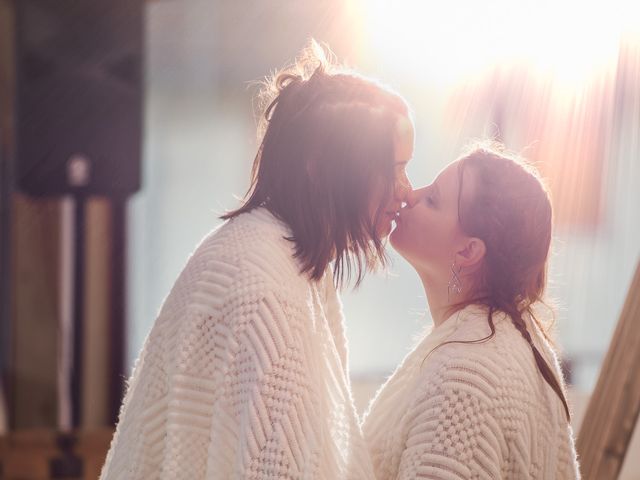 Le mariage de Emilie et Karen à Crolles, Isère 24