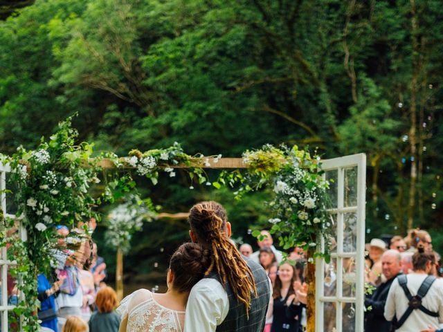 Le mariage de Guillaume et Anna à Cléden-Poher, Finistère 27