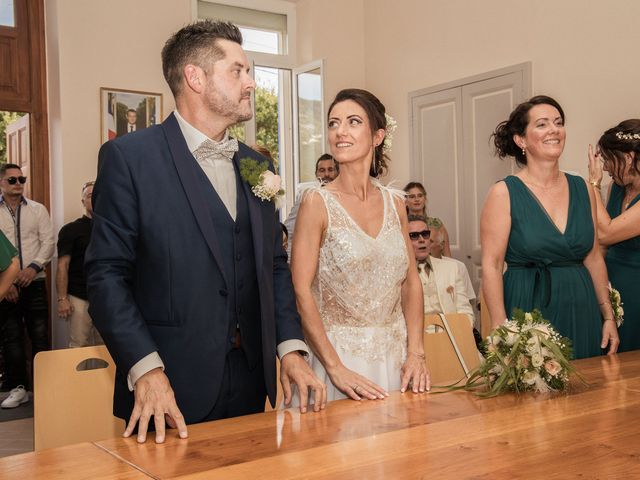Le mariage de David et Mélanie à Rochefort-Samson, Drôme 10