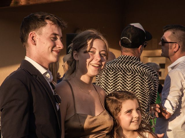 Le mariage de David et Mélanie à Rochefort-Samson, Drôme 42