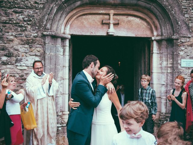 Le mariage de Jonnathan et Mathilde à Génelard, Saône et Loire 37