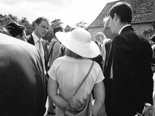 Le mariage de Jonnathan et Mathilde à Génelard, Saône et Loire 42