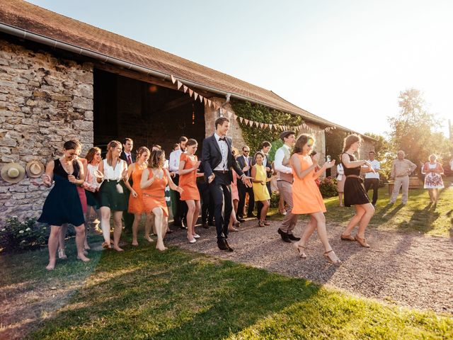 Le mariage de Jonnathan et Mathilde à Génelard, Saône et Loire 64