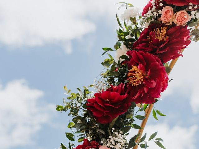 Le mariage de Antoine et Ninon à Plomelin, Finistère 5
