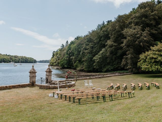 Le mariage de Antoine et Ninon à Plomelin, Finistère 13