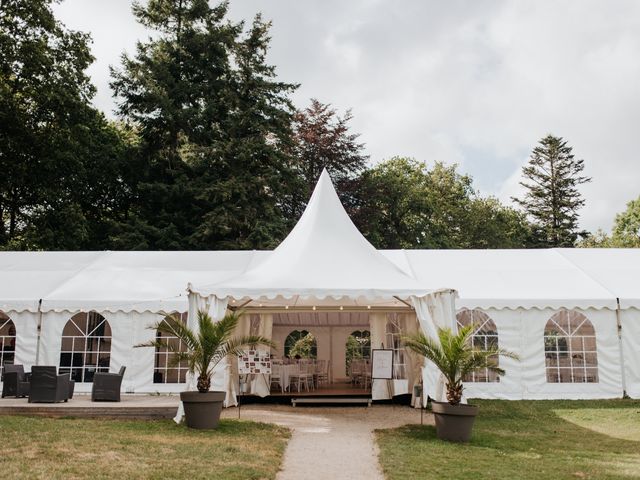 Le mariage de Antoine et Ninon à Plomelin, Finistère 24
