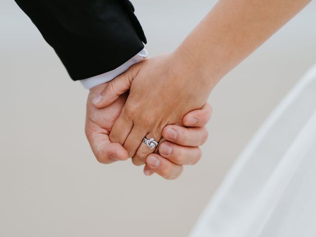 Le mariage de Antoine et Ninon à Plomelin, Finistère 125