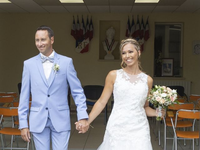 Le mariage de Romain et Amandine à Sarrians, Vaucluse 23