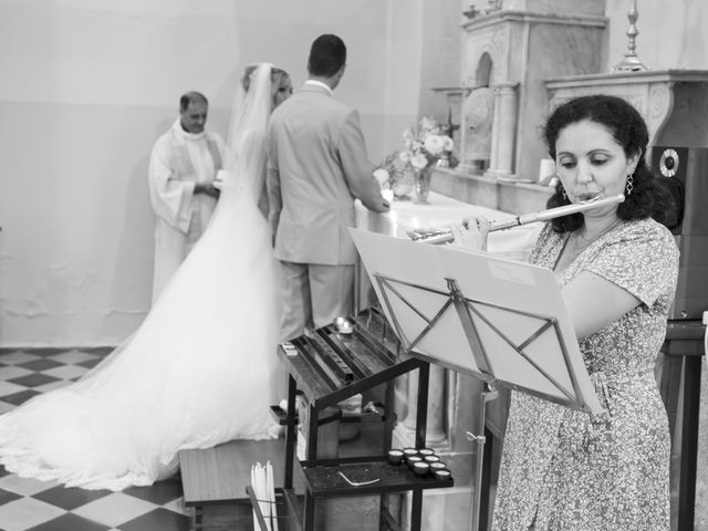 Le mariage de Romain et Amandine à Sarrians, Vaucluse 26