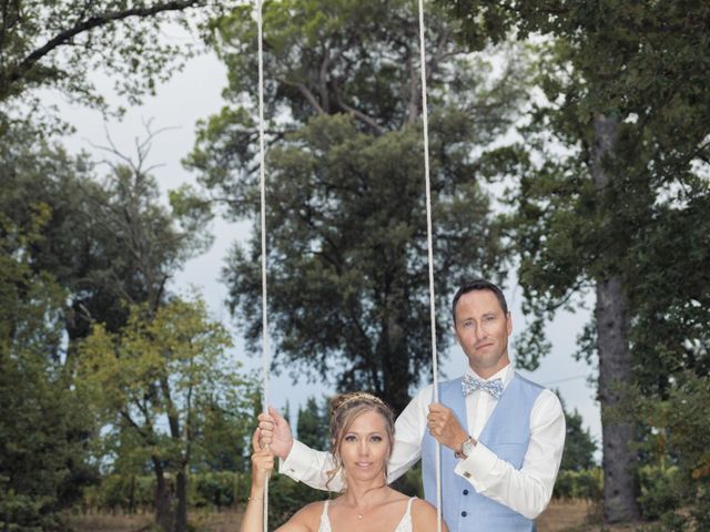 Le mariage de Romain et Amandine à Sarrians, Vaucluse 75