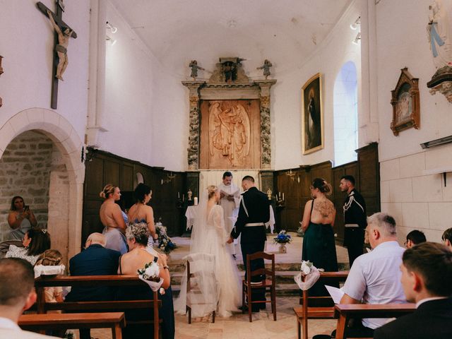 Le mariage de Ugo et Maiwenn à Garat, Charente 13