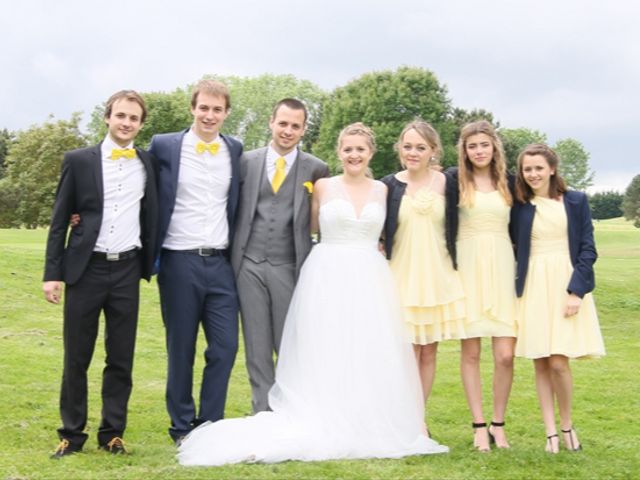 Le mariage de Virginie et Jeremy à Poissy, Yvelines 17