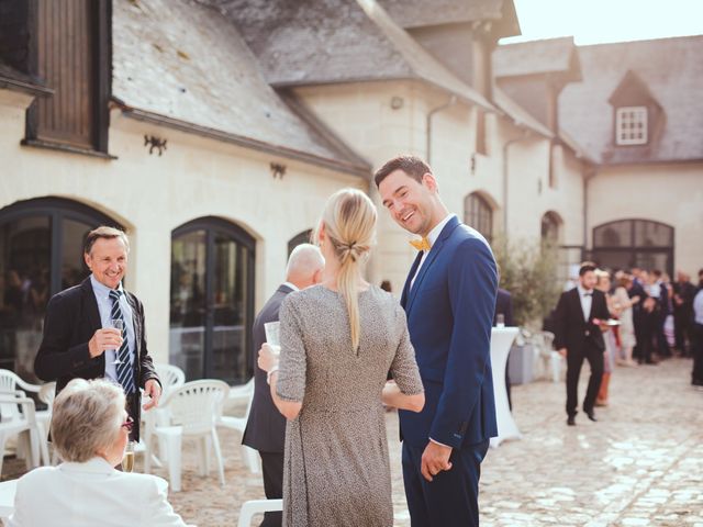 Le mariage de Alexis et Laura à Berneuil-sur-Aisne, Oise 56