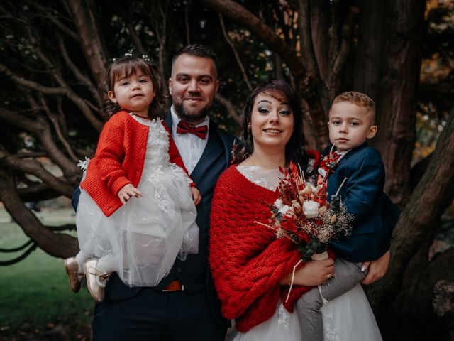 Le mariage de Poupeau  et Julie  à Saint-Denis-en-Val, Loiret 11