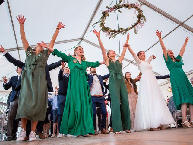 Le mariage de Damien et Emilie à Jullouville, Manche 27