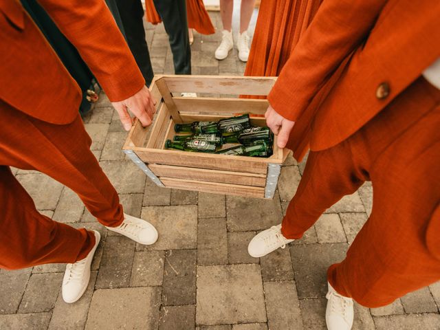 Le mariage de Matthieu et Milène à Le Bono, Morbihan 21