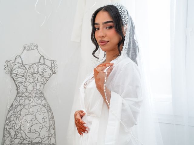 Le mariage de Yassine et Manel à Paris, Paris 12