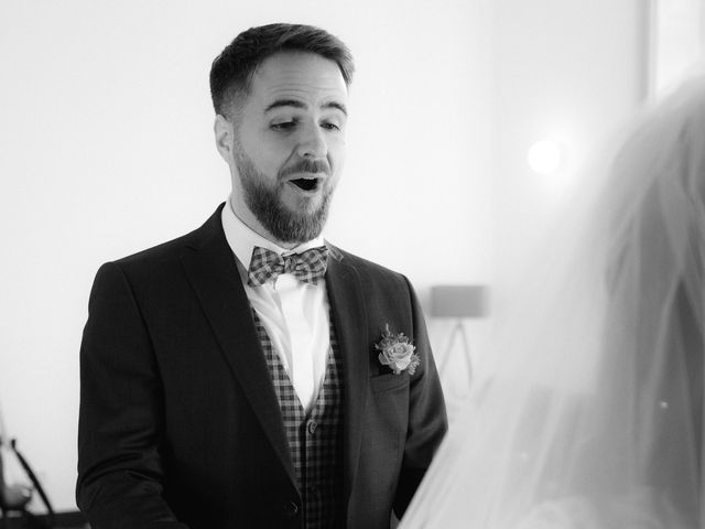 Le mariage de Thomas et Laurie à Nîmes, Gard 21