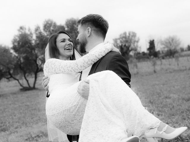 Le mariage de Thomas et Laurie à Nîmes, Gard 99