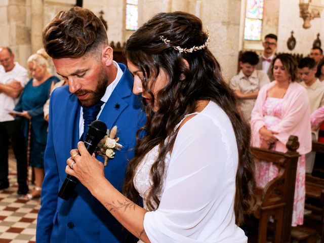 Le mariage de Romain et Marine à Montaigu, Vendée 27
