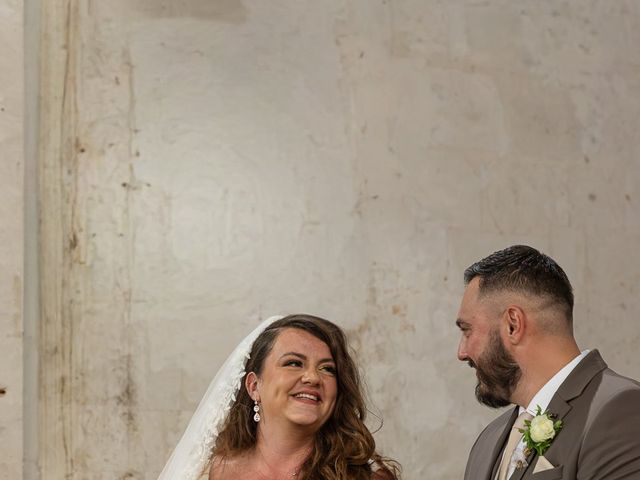 Le mariage de Anthony et Léa à Vendin-le-Vieil, Pas-de-Calais 6