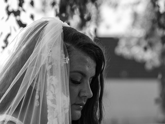 Le mariage de Anthony et Léa à Vendin-le-Vieil, Pas-de-Calais 41