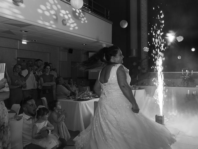 Le mariage de Anthony et Léa à Vendin-le-Vieil, Pas-de-Calais 86
