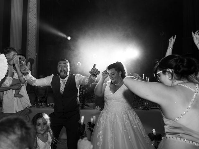 Le mariage de Anthony et Léa à Vendin-le-Vieil, Pas-de-Calais 92