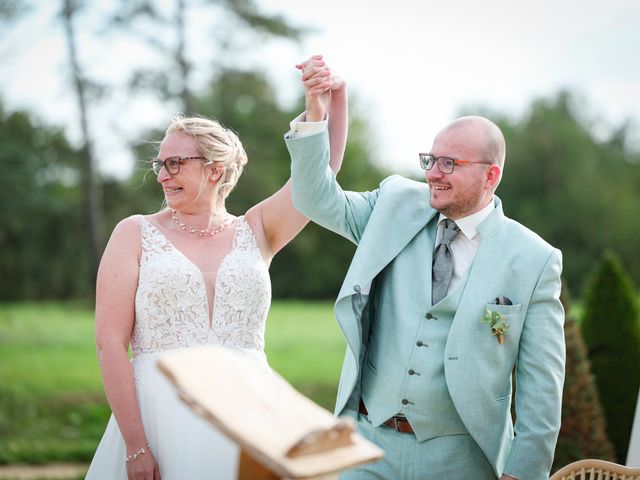 Le mariage de Aurélien et Andréa à Saint-Lambert-la-Potherie, Maine et Loire 15